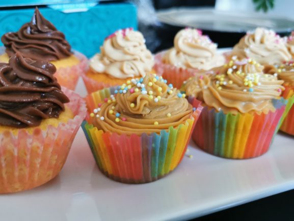 Rainbow-cupcakes-577x433-1
